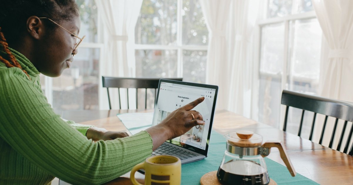 How to Create a Freelance Portfolio That Wins Clients